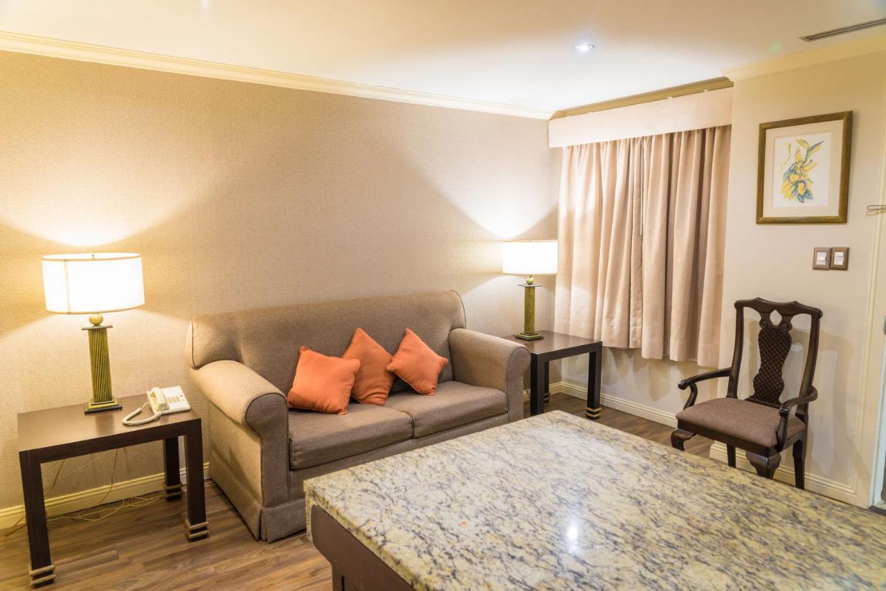 Rose Hotel Monterrey Eksteriør bilde